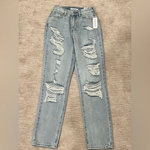 Brand new PacSun ripped, mom jeans